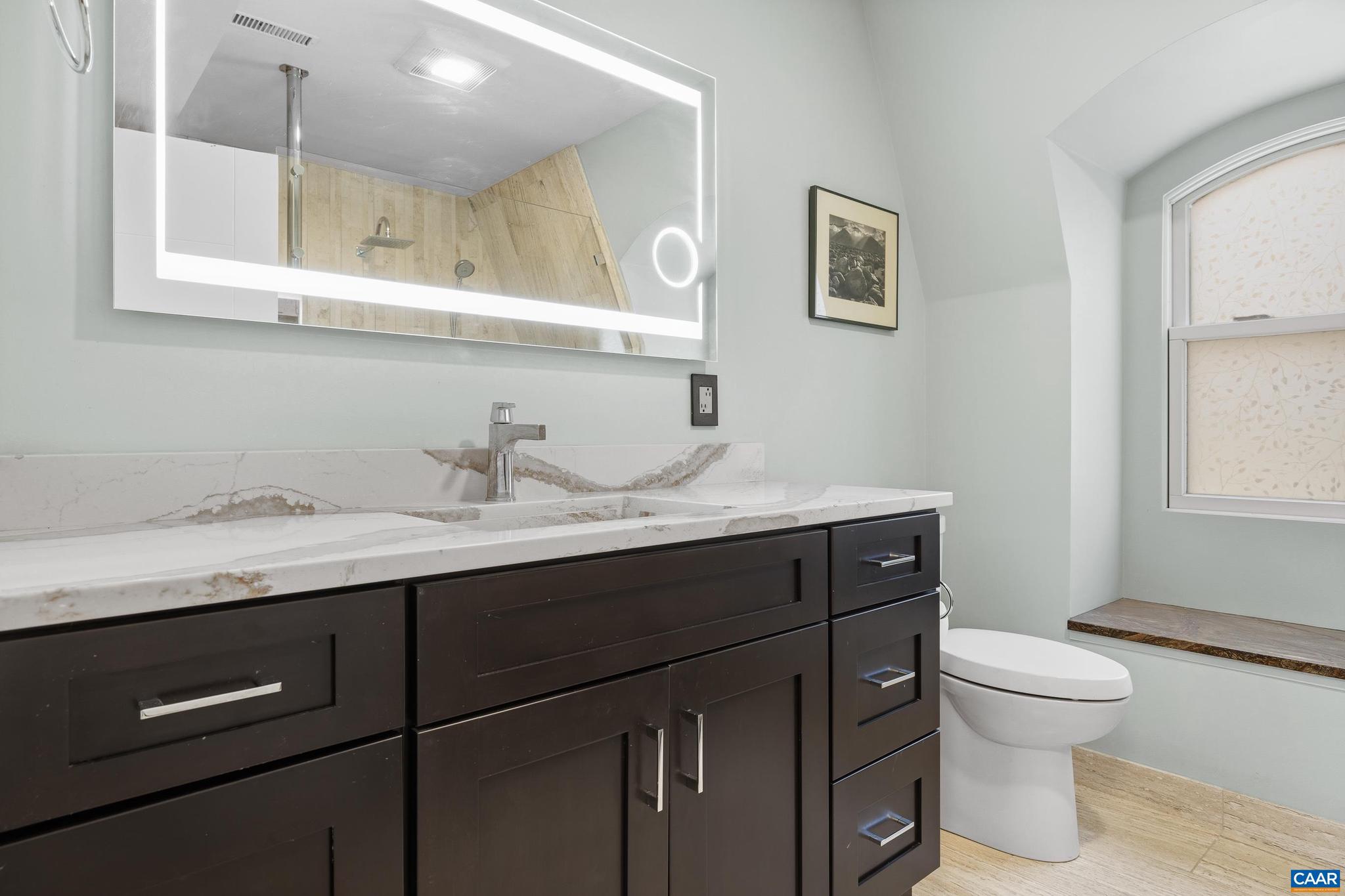 MARSHALL MANOR - Residential