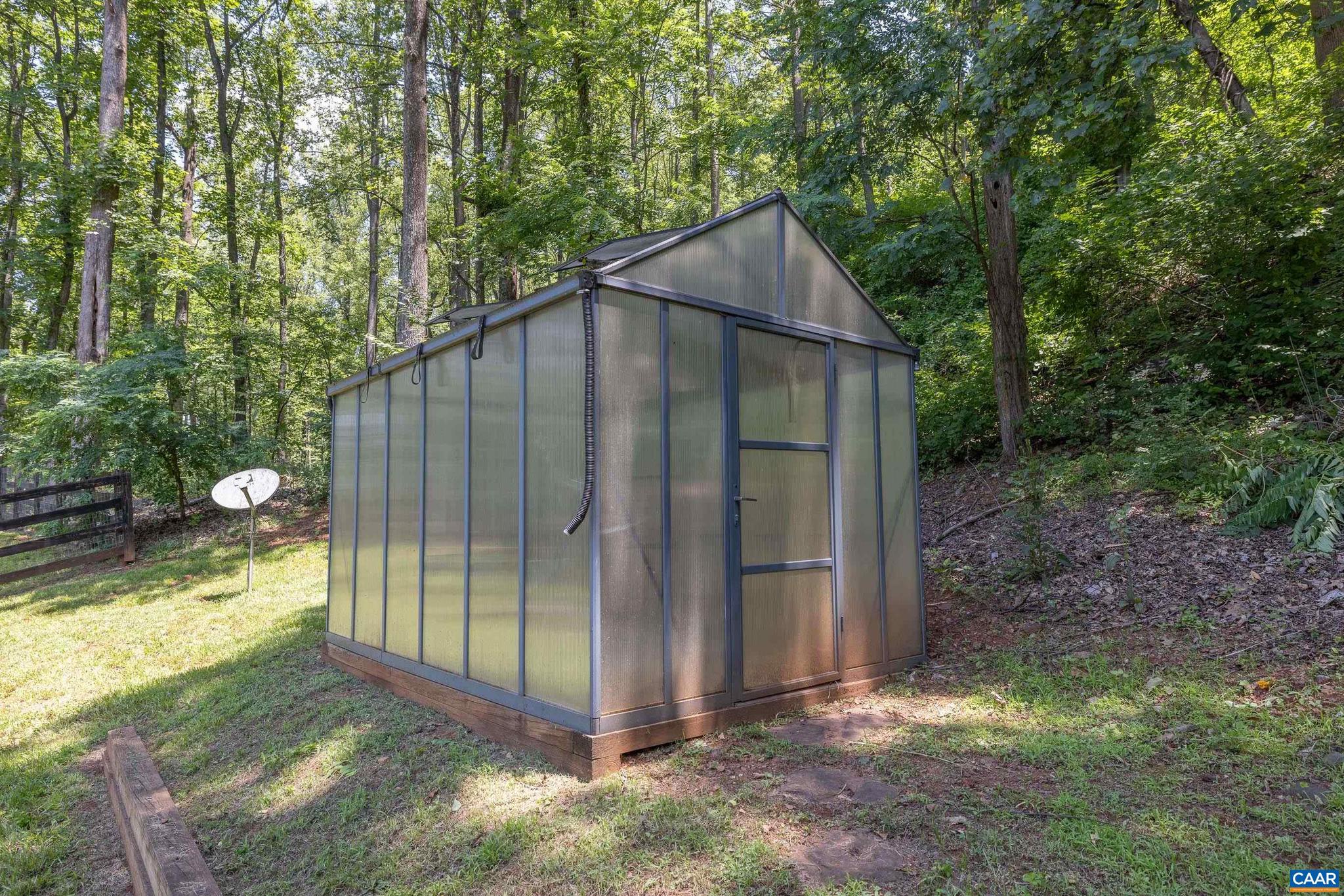 MARSHALL MANOR - Residential