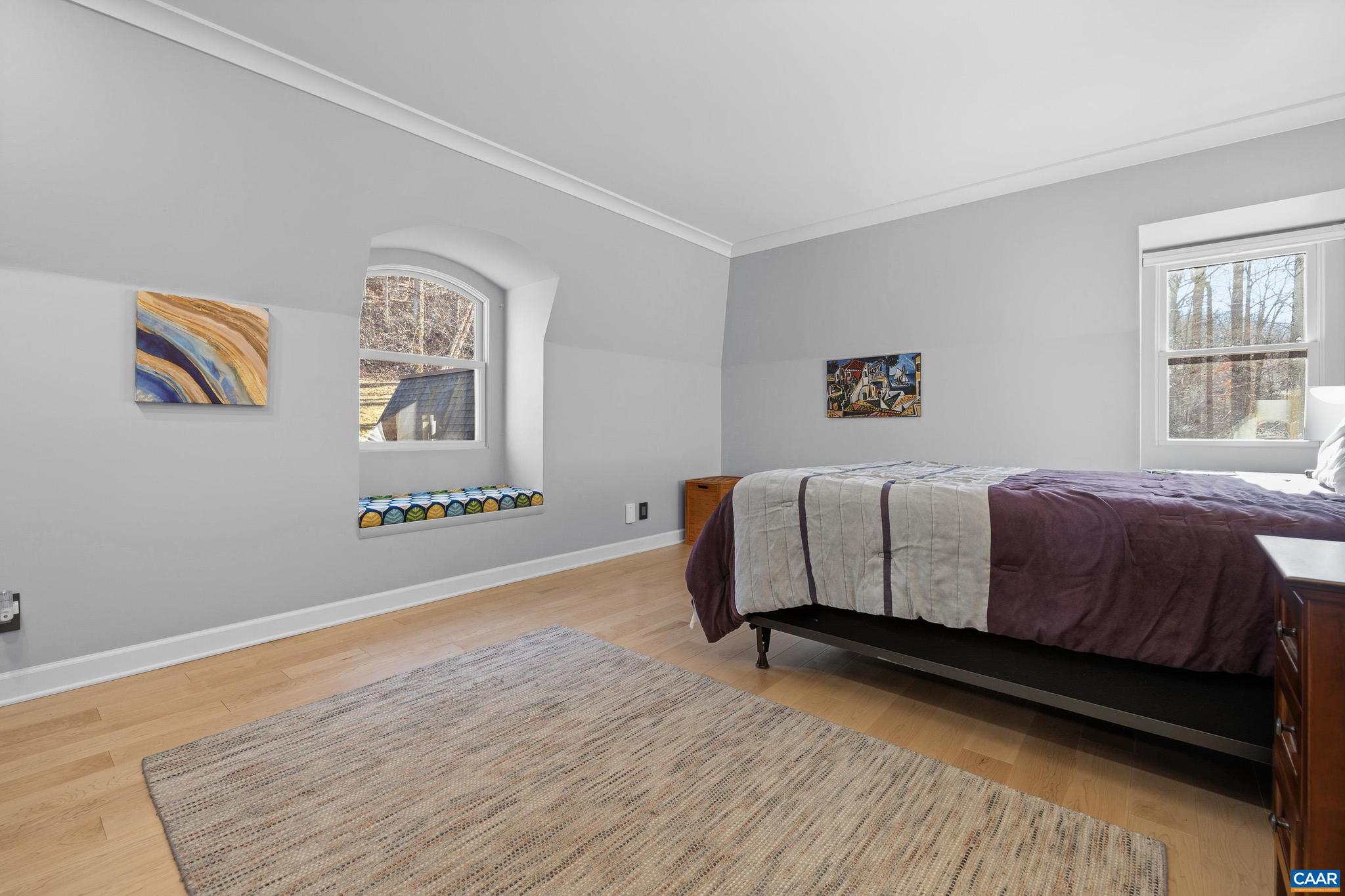 MARSHALL MANOR - Residential