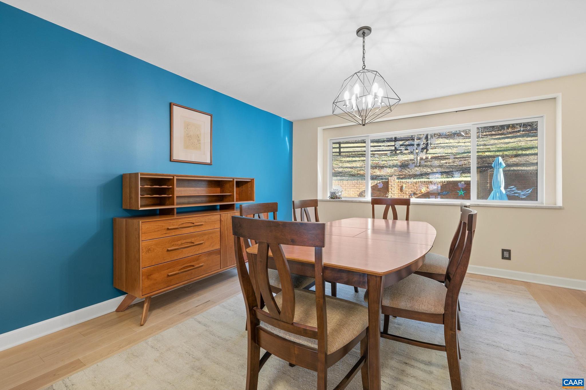 MARSHALL MANOR - Residential