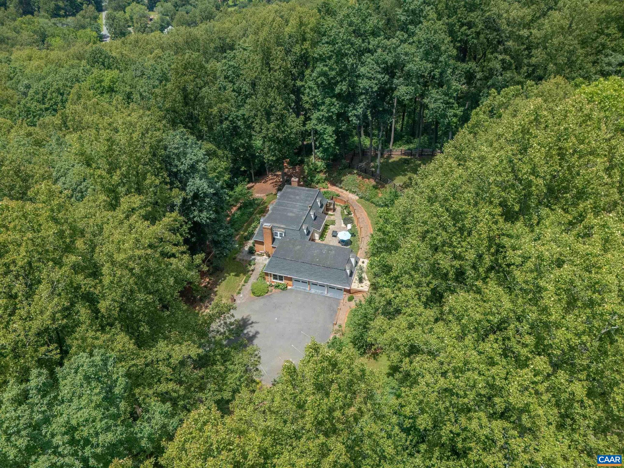 MARSHALL MANOR - Residential