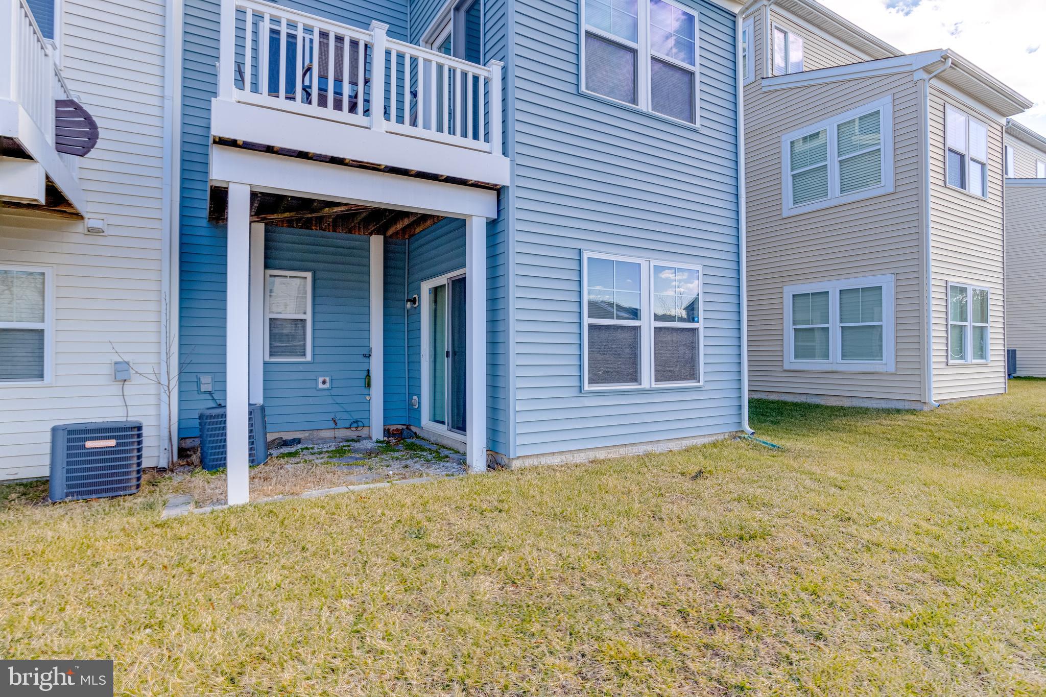 TANYARD COVE NORTH - Residential Lease