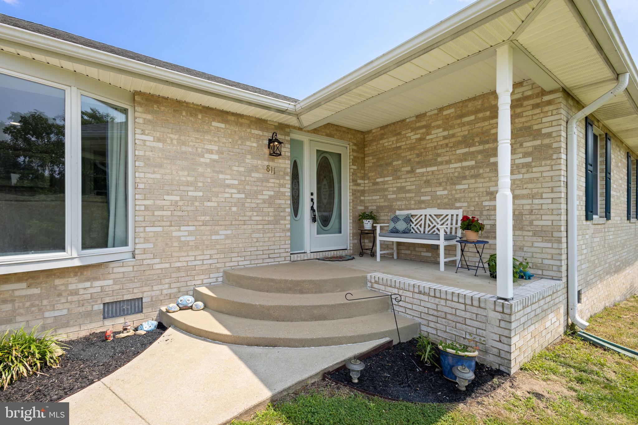 811 WHITE MARSH COURT