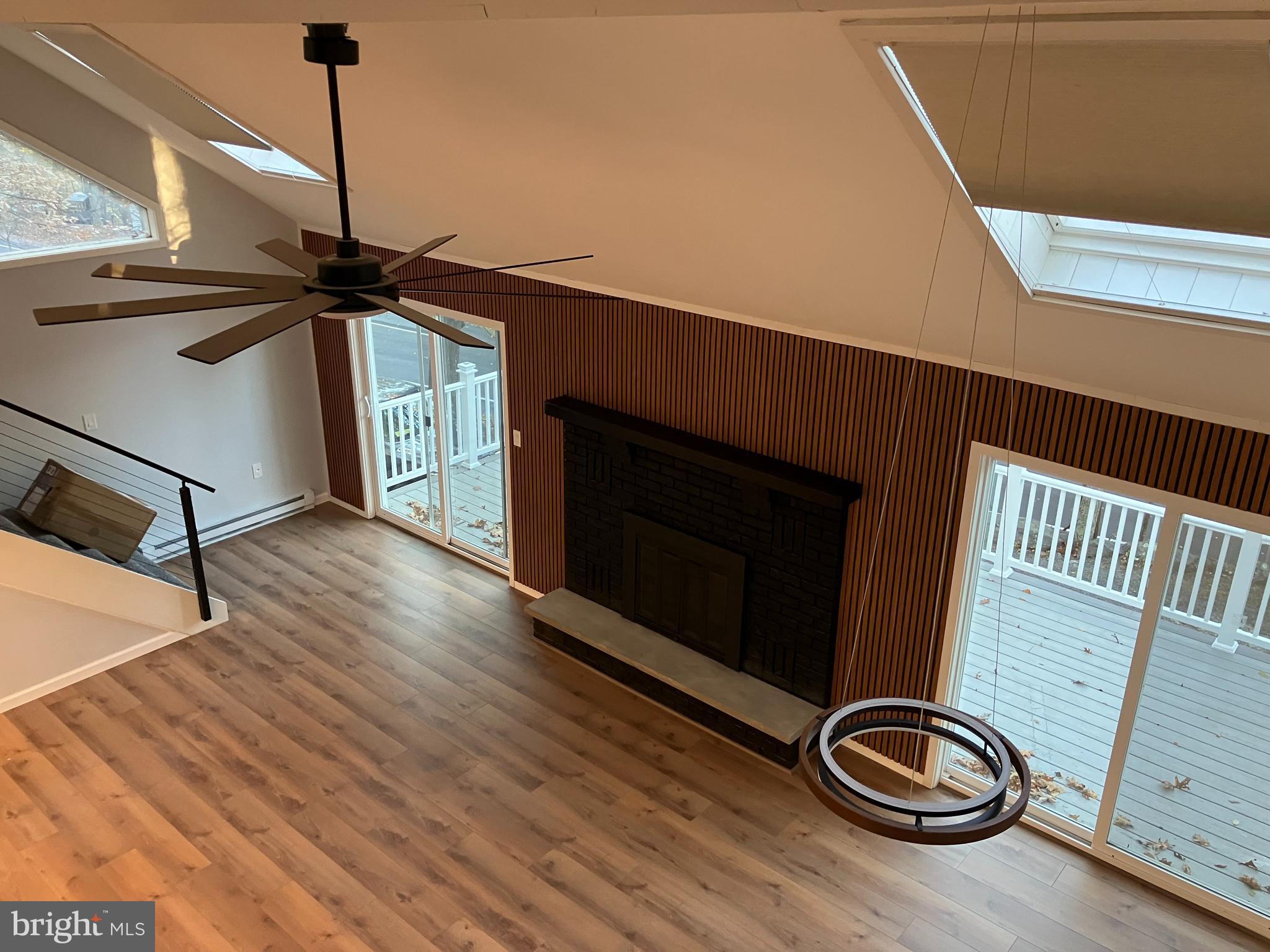 2096 SCARBOROUGH WAY