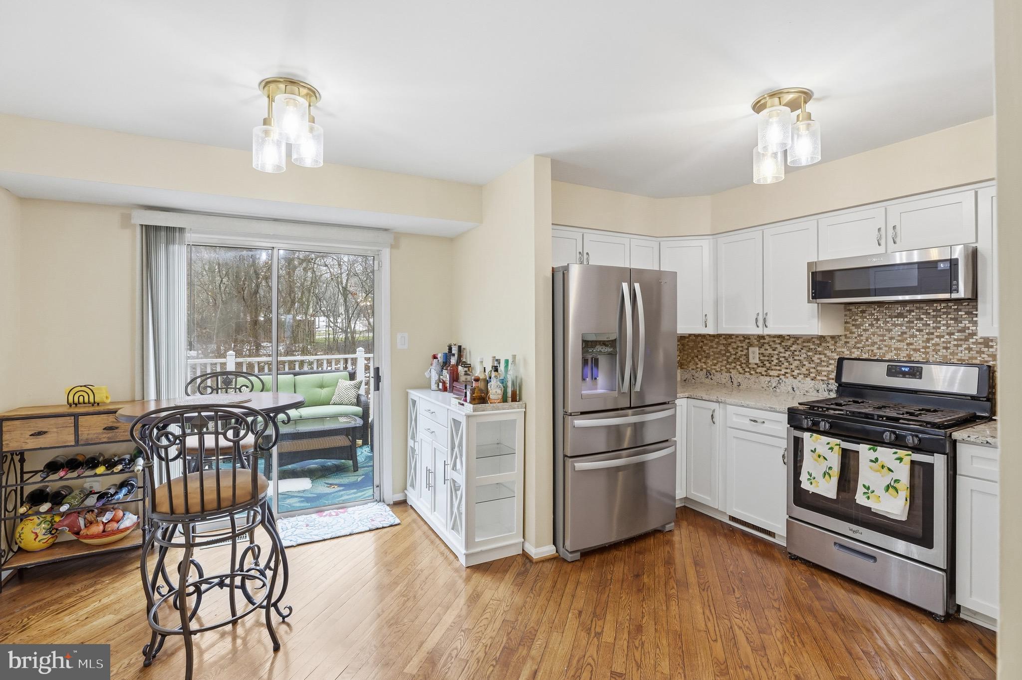 RUSSETT - Residential