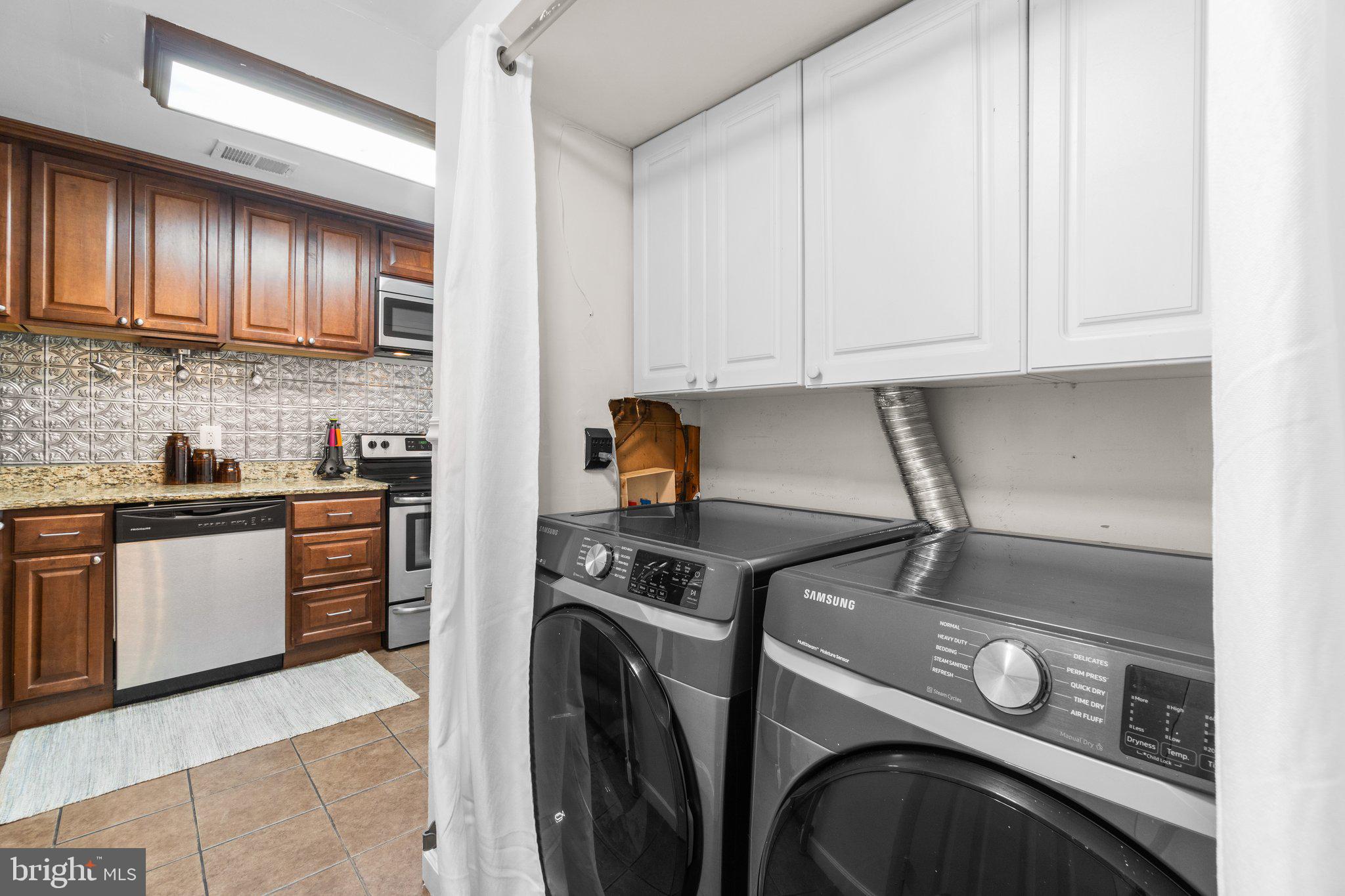 GERMANTOWN PARK - Residential