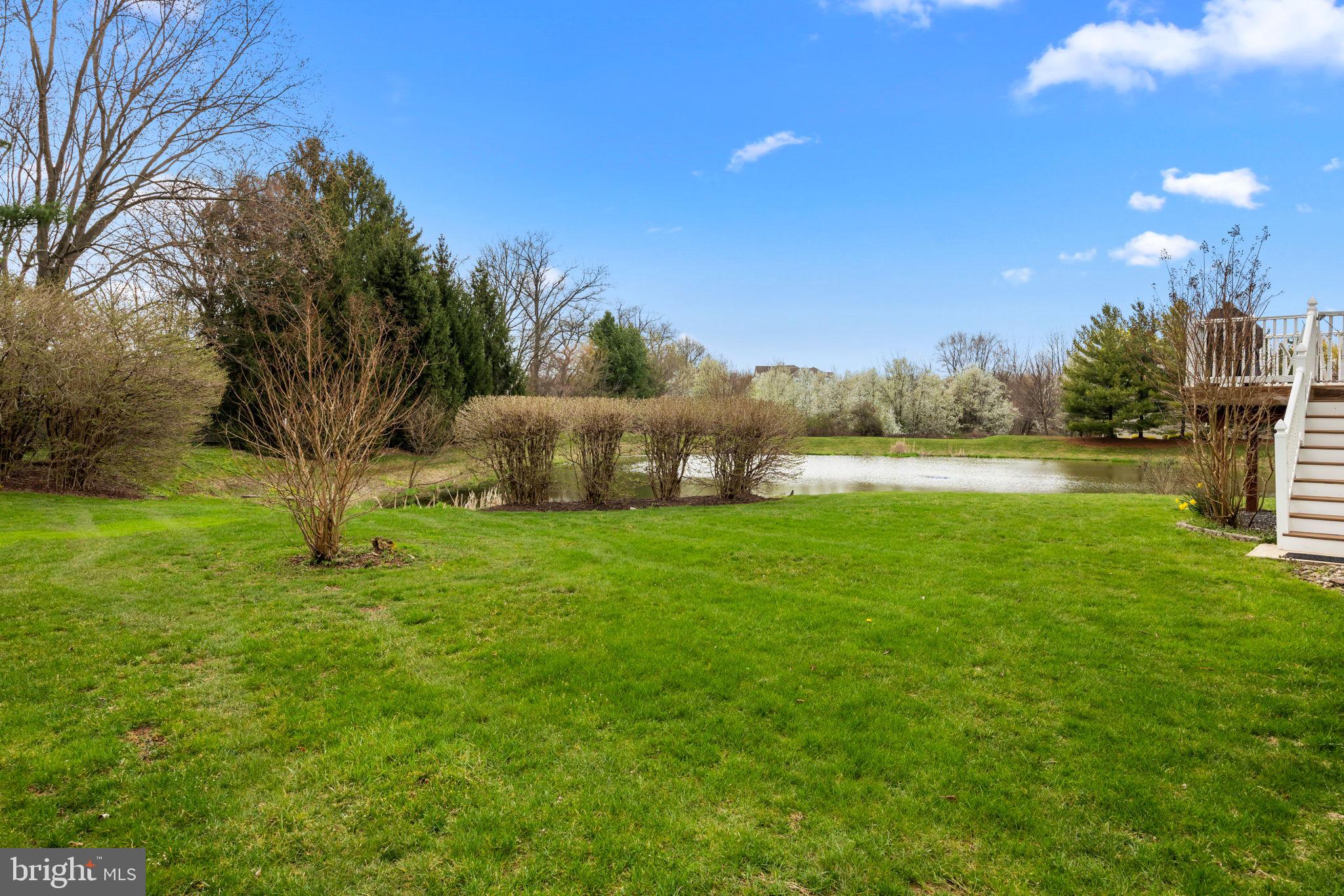 HERITAGE CR ESTS - Residential