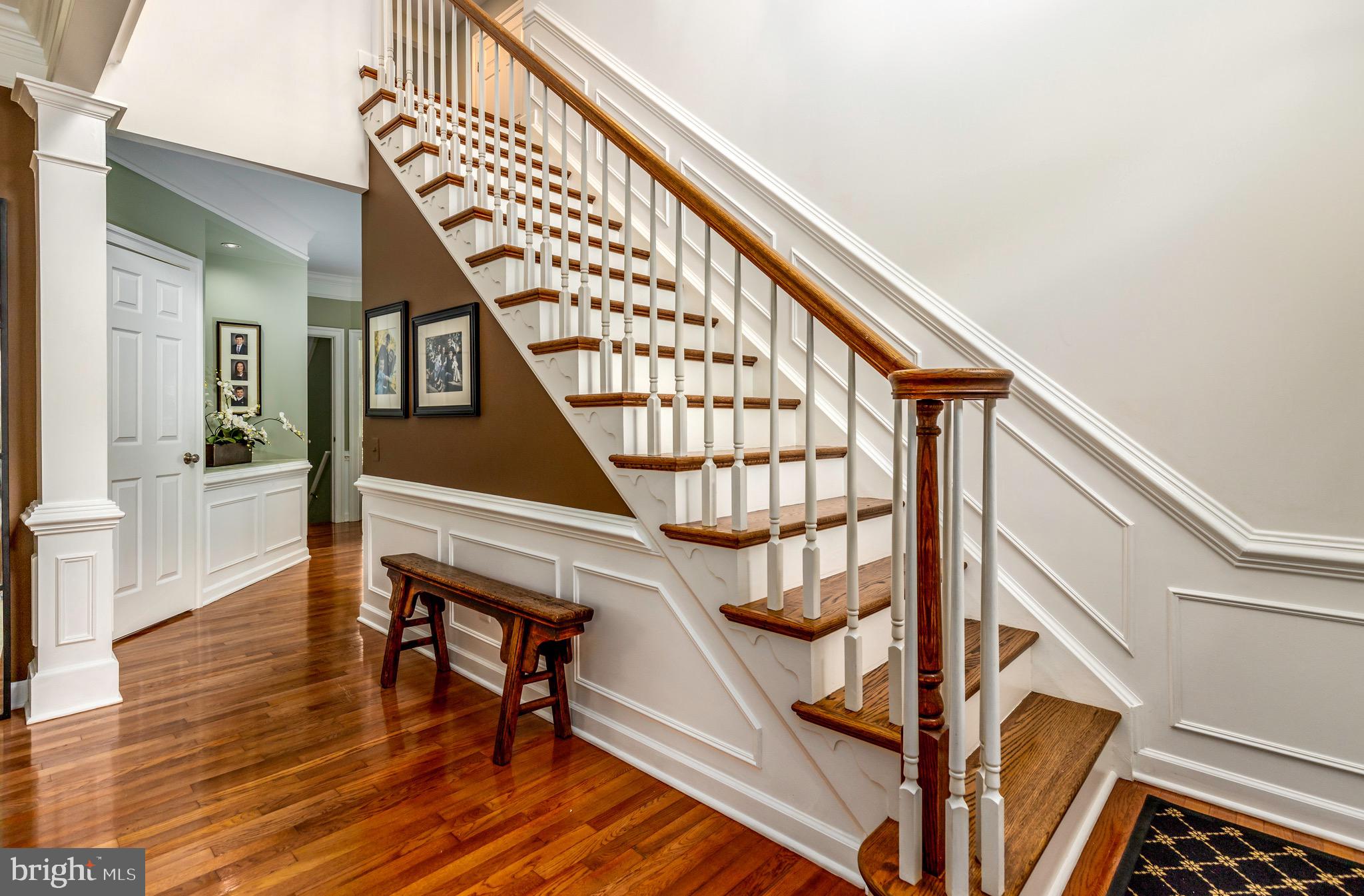 COURTHOUSE OAKS - Residential