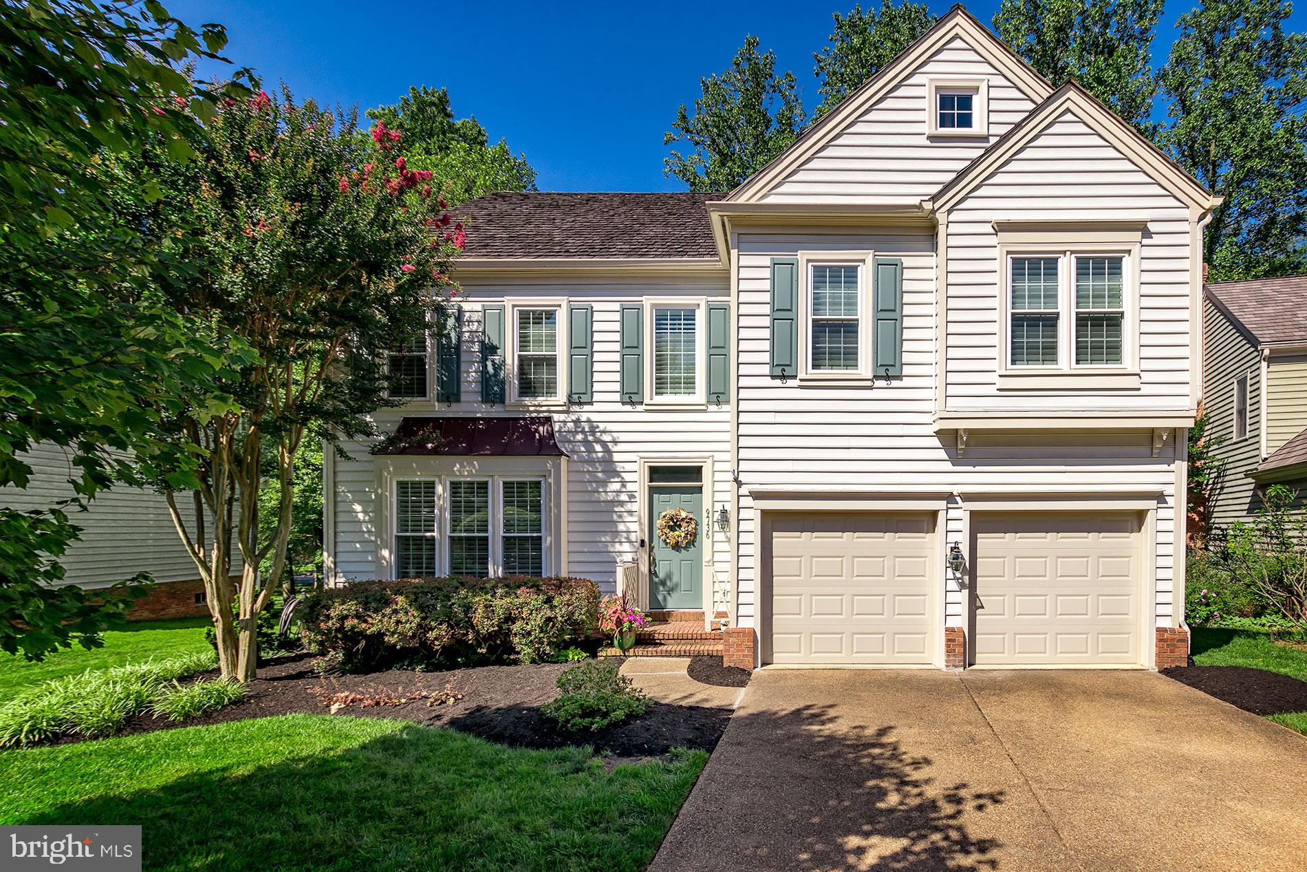 COURTHOUSE OAKS - Residential