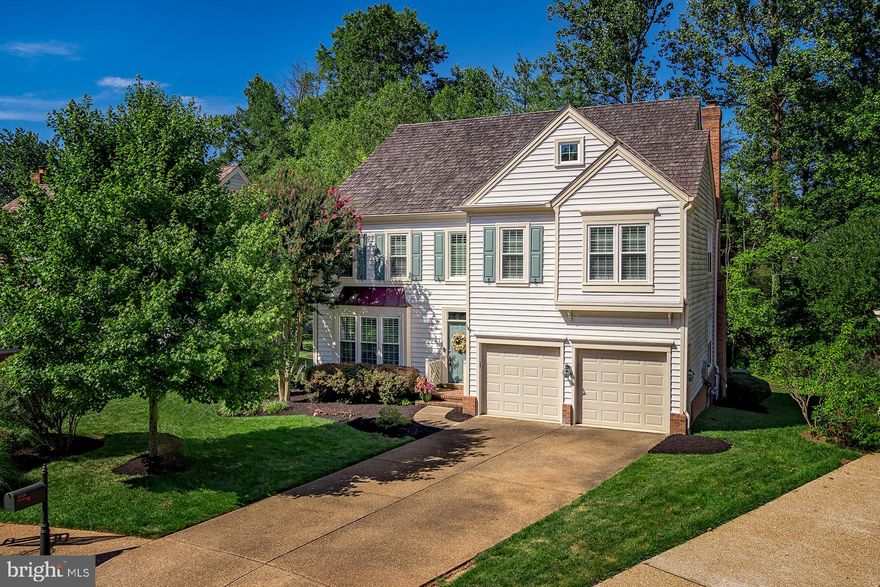 Beautiful 4 bedroom home in sought after Courthouse Oaks. 4,169 finished square feet with tons of updates including a remodeled kitchen and master bath. Sited on a quiet cul-de-sac and .17 acre lot with a multi-level deck. Elegant interior perfect for entertaining complete with a gourmet kitchen, family room with gas fireplace and formal dining room. Luxurious master suite with vaulted ceilings and spa-like bath. Finished lower level with recreation room, full bath, exercise room, and den. Ideal Vienna location close to parks, community centers, shopping, and more. Easy access to Tysons, Metro & DC.