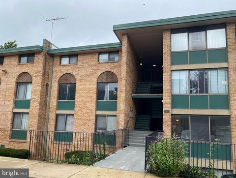 525 N ARMISTEAD STREET 101 ALEXANDRIA VA 22312