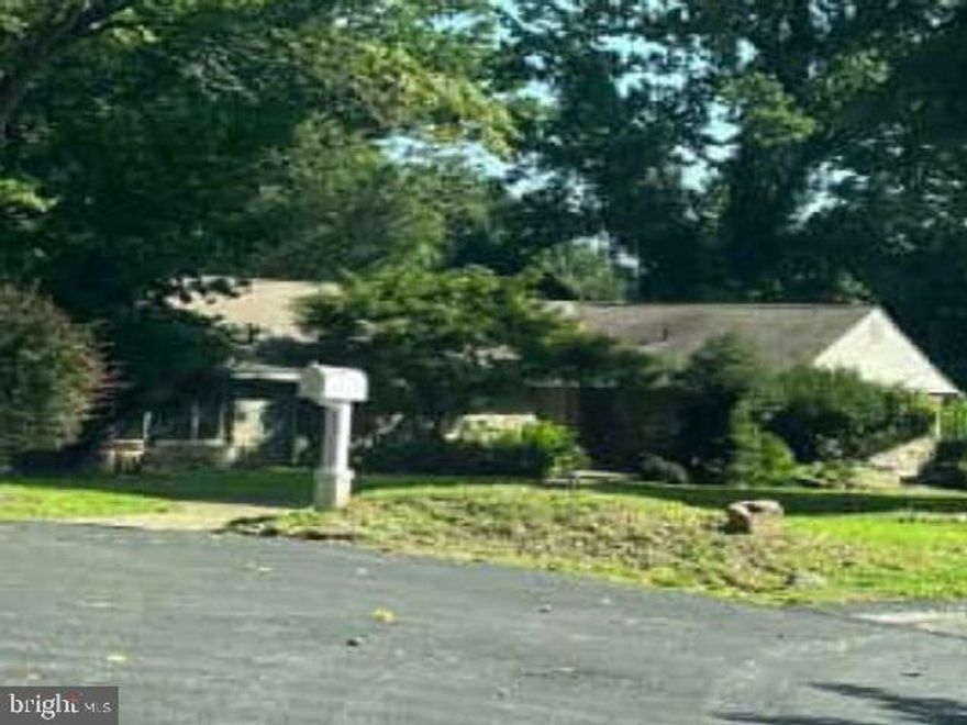 Built in 1950, this one level home offers approximately 2714 finished square feet, three bedrooms and two full baths, two fireplaces, full finished basement and attached two car garage. This home sits on an approximate 61855 sqft (1.42 acre) lot.