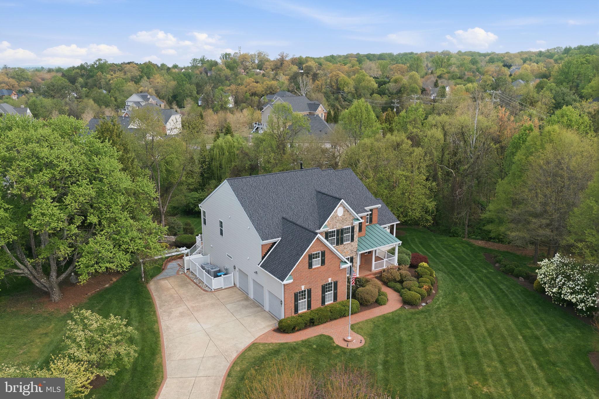 STUART ESTATES - Residential