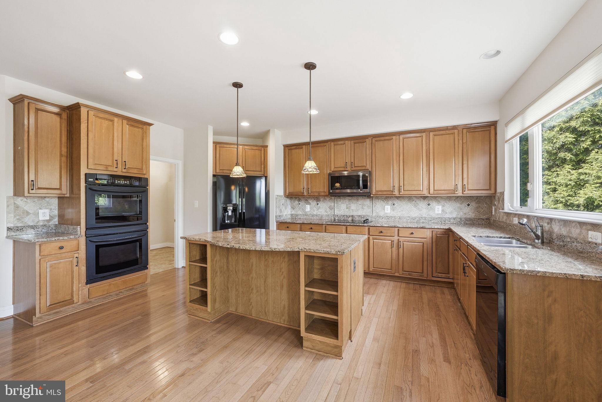 1220 ADMIRAL ZUMWALT LANE