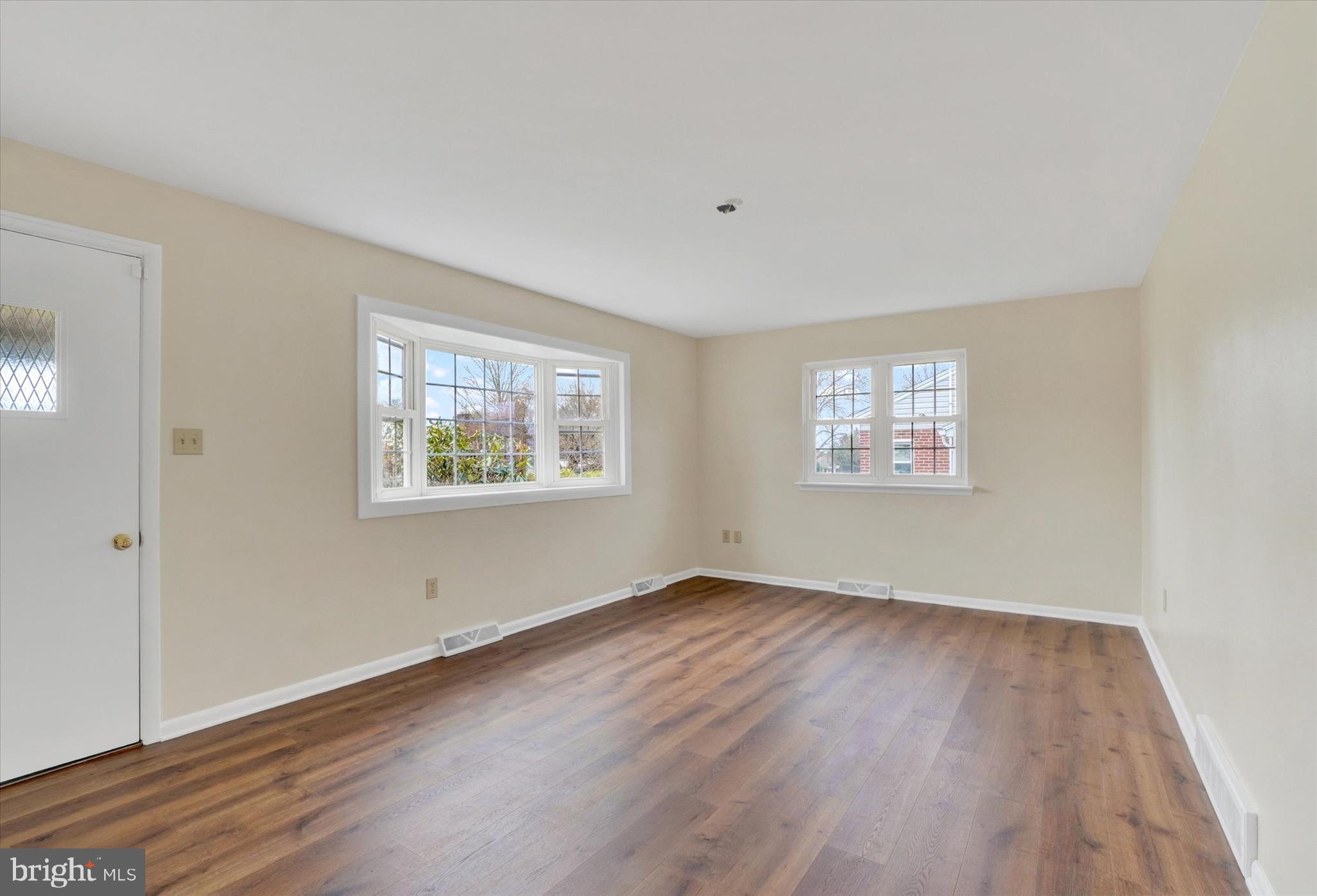 NORTH HILLS - Residential