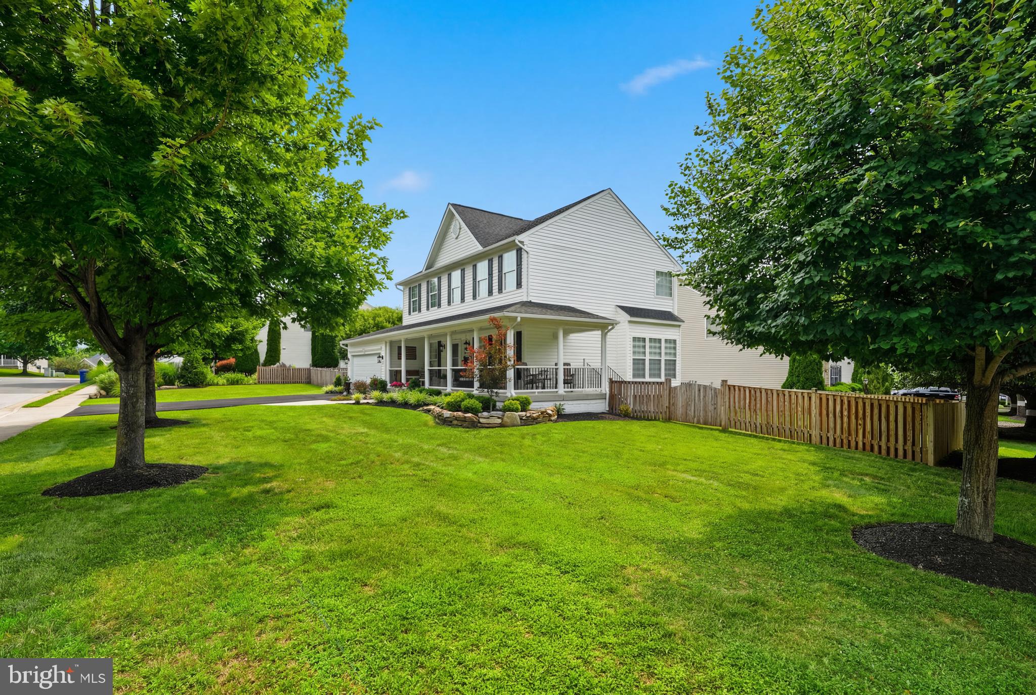 404 AUTUMN CHASE COURT