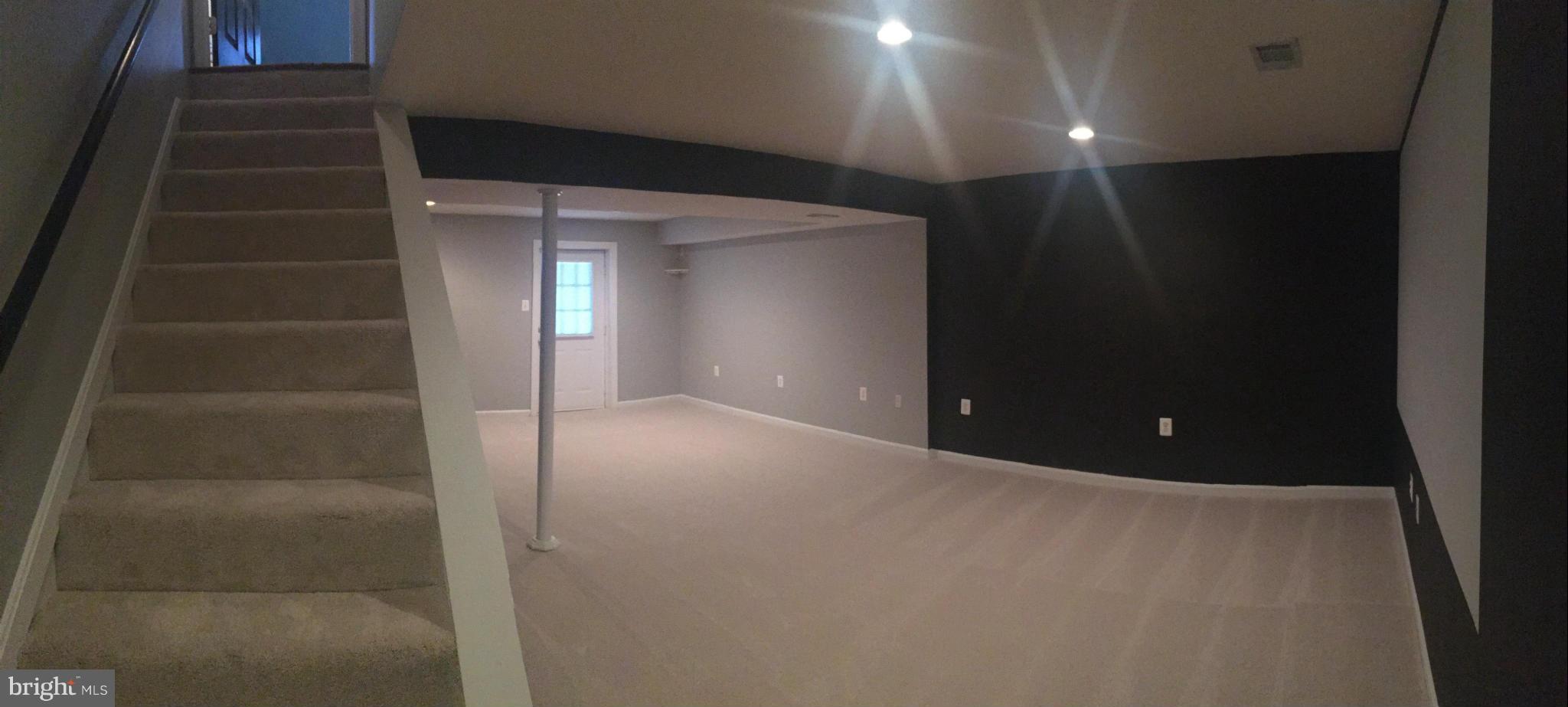 BROWN & HOOFF - Residential