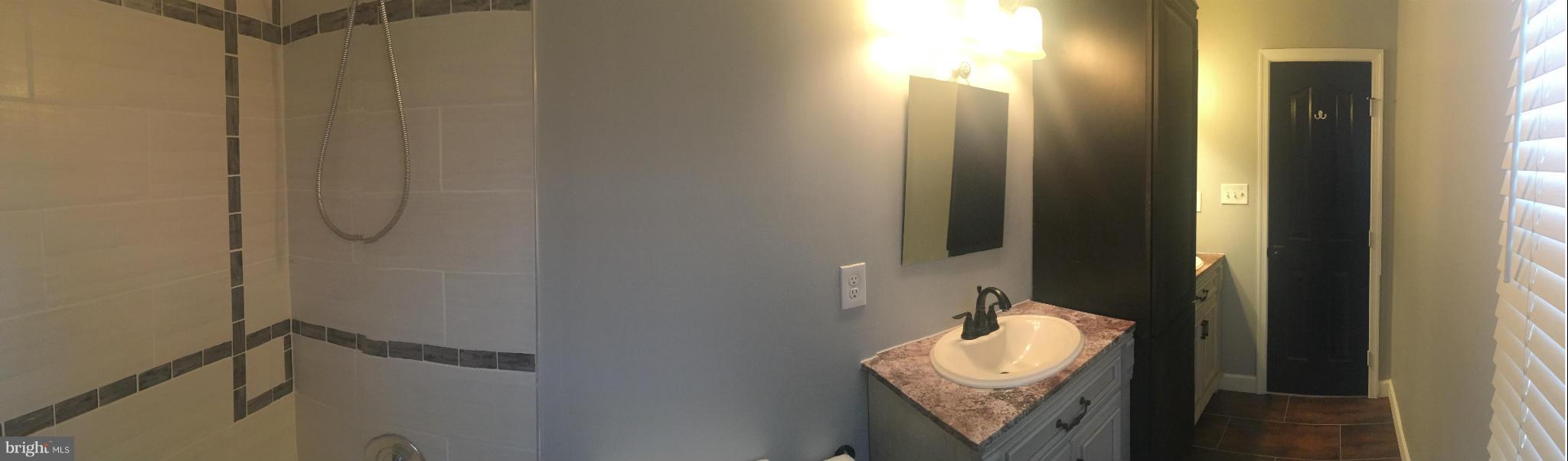 BROWN & HOOFF - Residential