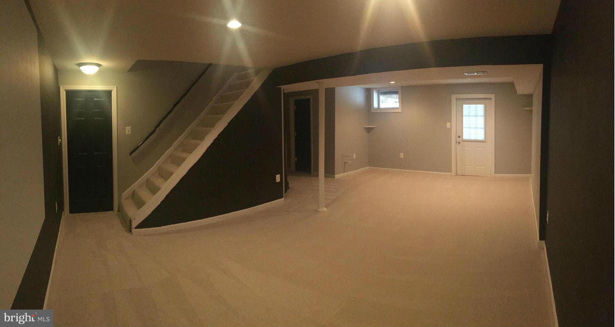 BROWN & HOOFF - Residential