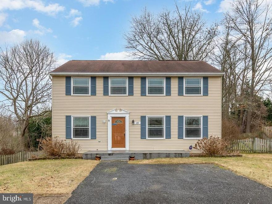 FOUR BEDROOM COLONIAL   EAT-IN COUNTRY KITCHEN   SLIDERS OFF 1ST FLOOR FAMILY ROOM HUGE WOODED LOT   PRIMARY BEDROOM HAS SEPARATE SHOWER AND HUGE WALK-IN CLOSET   FINISHED LOWER LEVEL HAS REC ROOM, SEPARATE OFFICE, and LAUNDRY/WORKSHOP/STORAGE