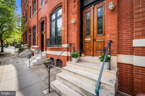 MLS: MDBA2165454