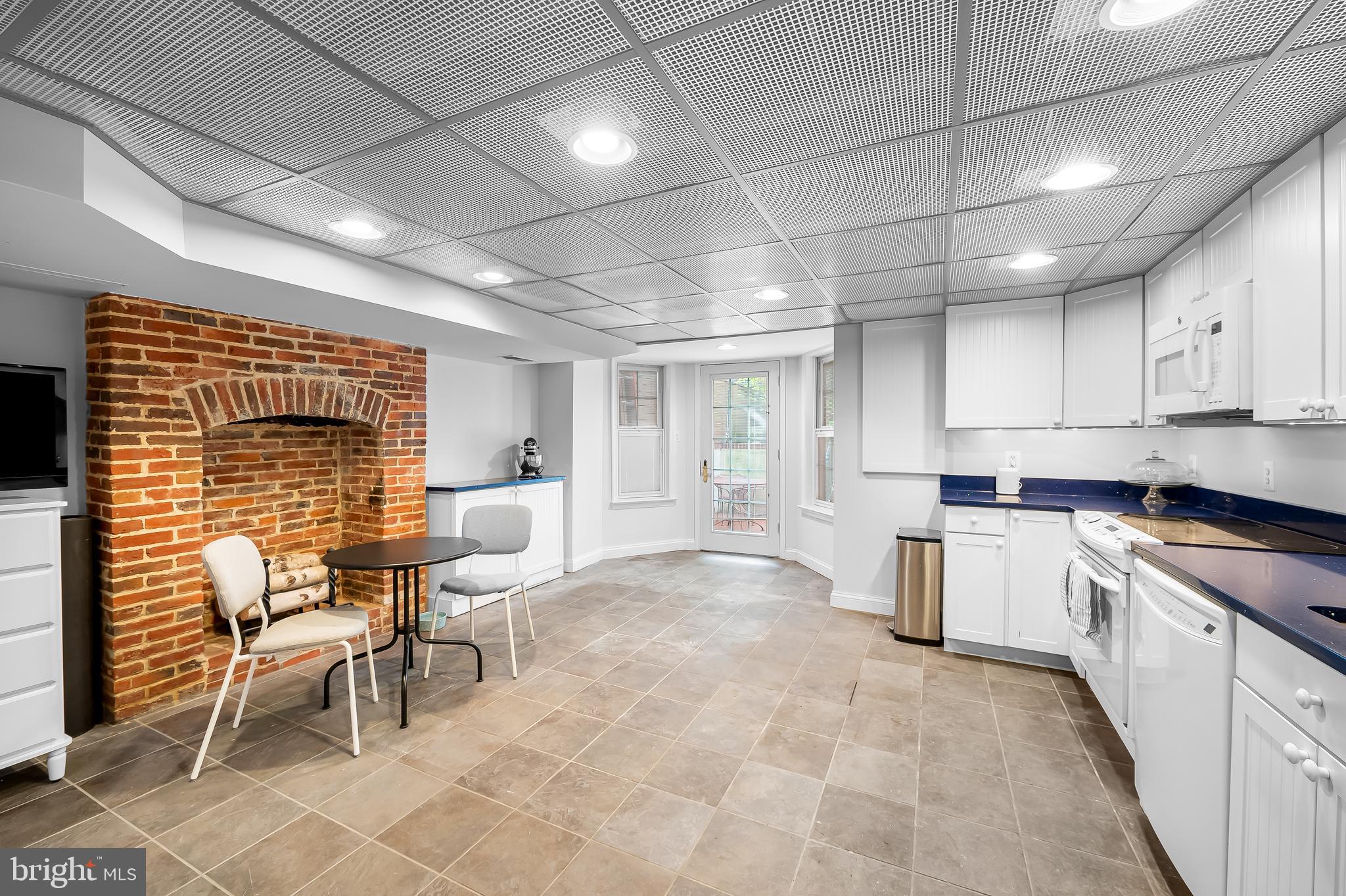 BOLTON HILL HISTORIC DISTRICT - Residential