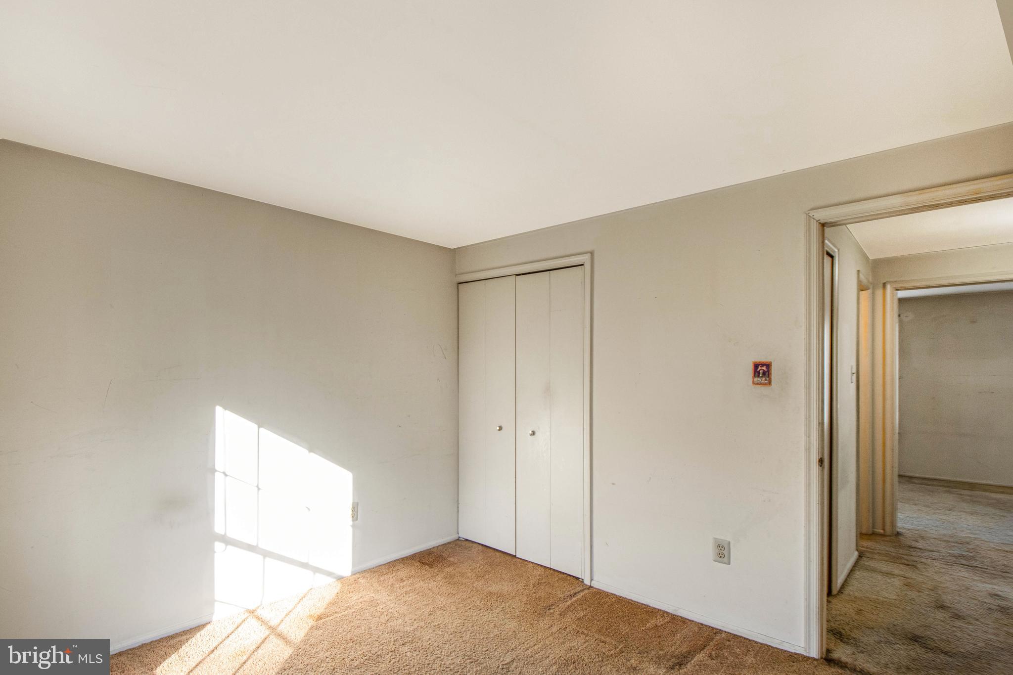 LAKE VILLAGE MANOR - Residential