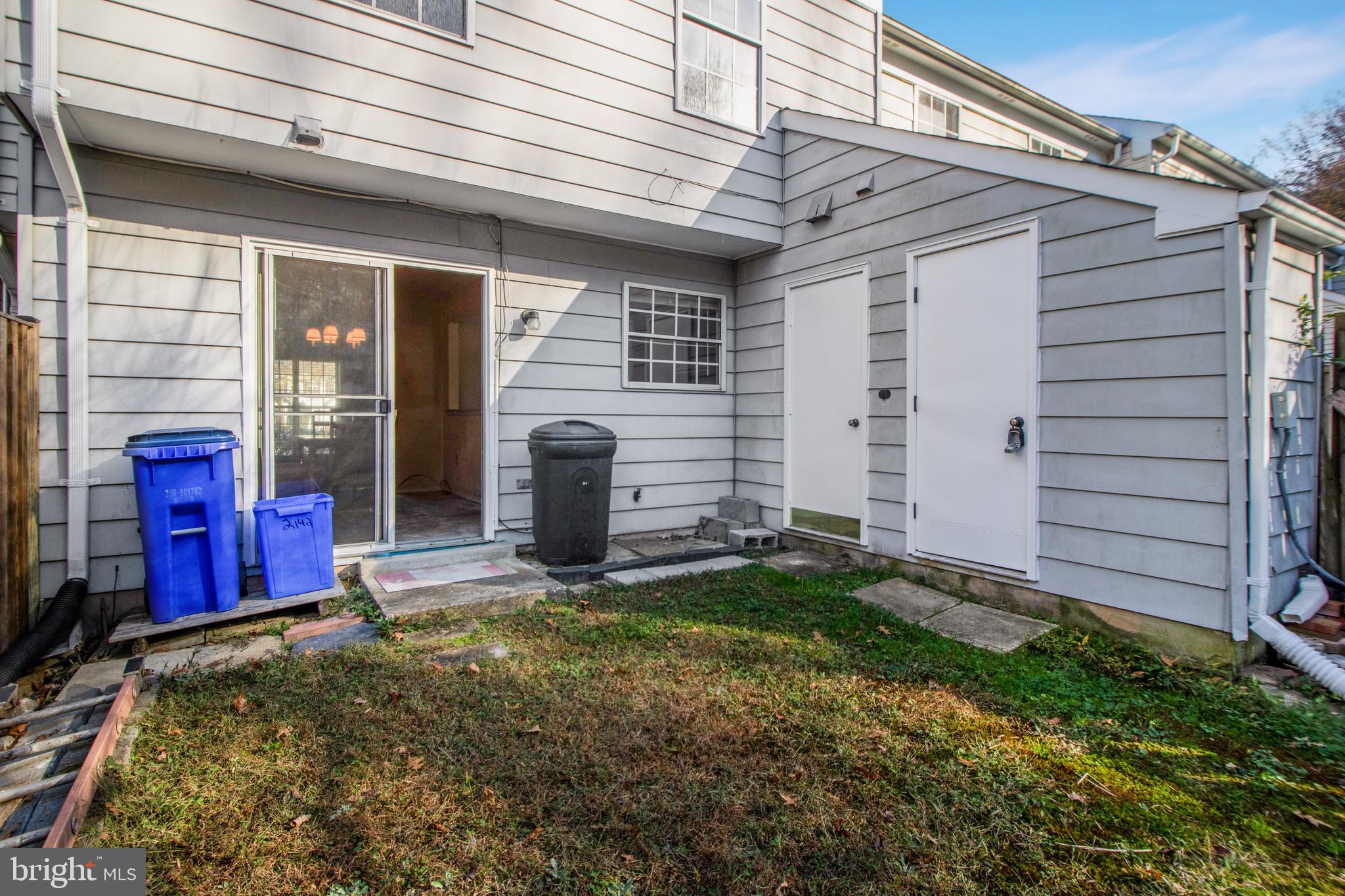 LAKE VILLAGE MANOR - Residential