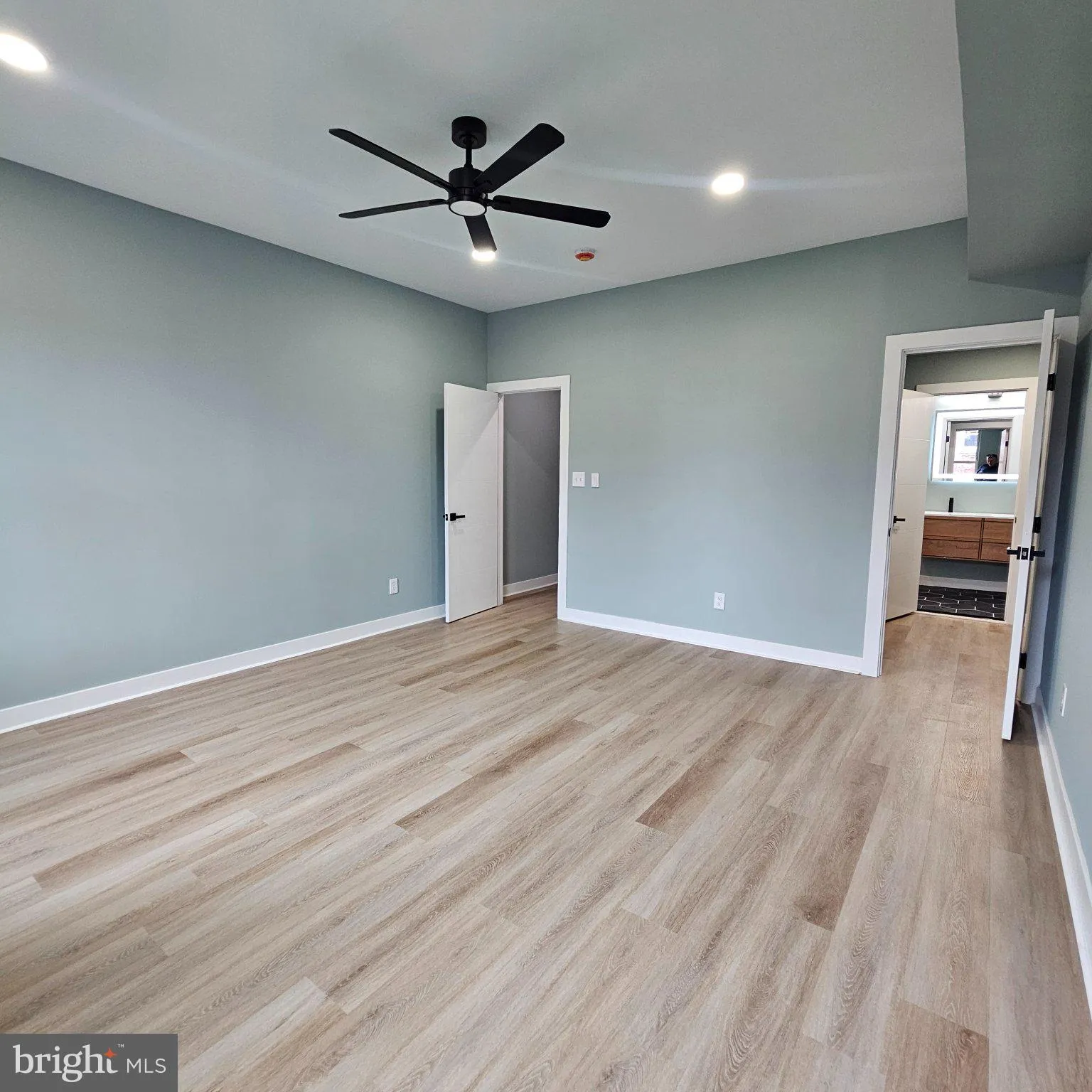 Additional image 33 of 4919 N 13th Street, Philadelphia, PA 19141