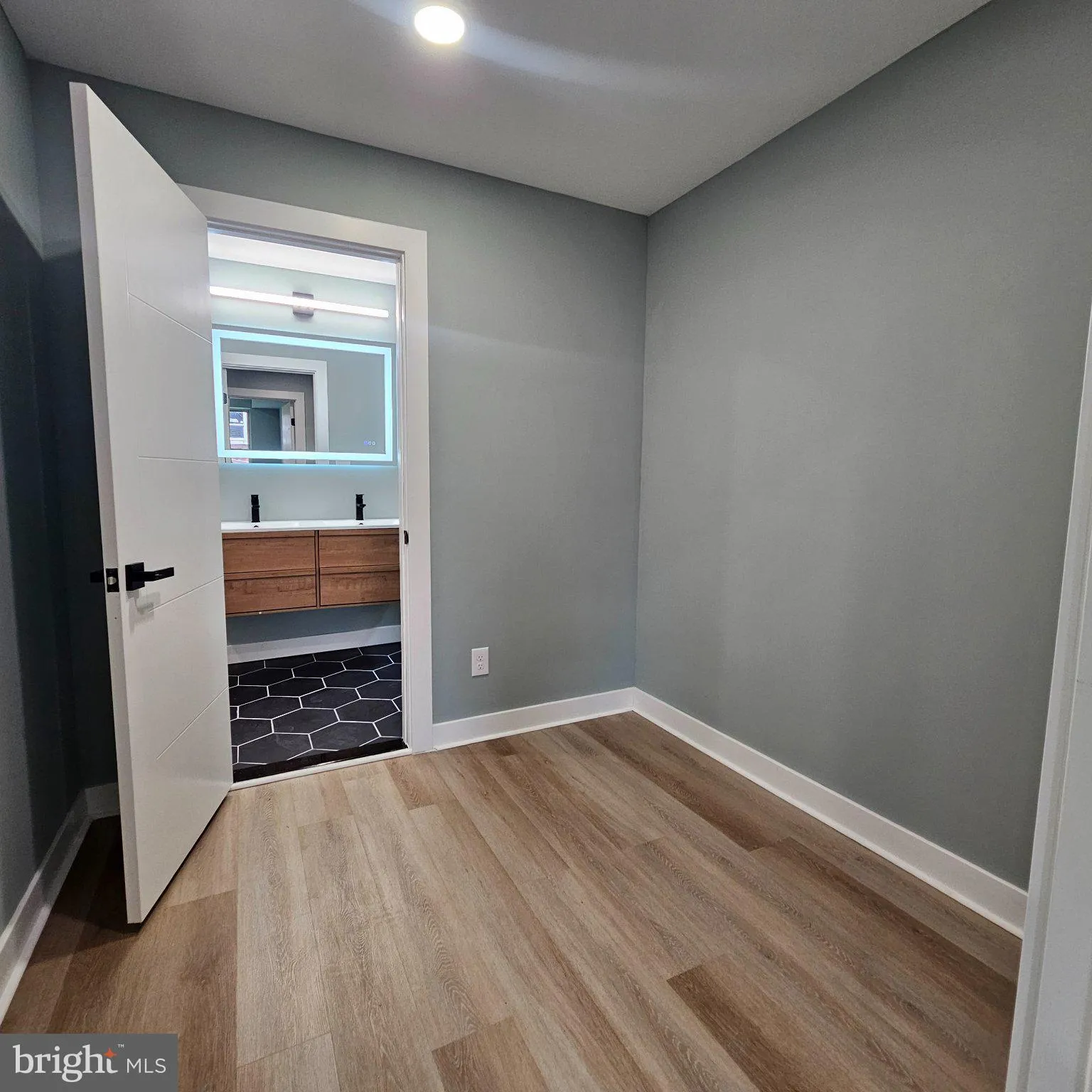 Additional image 34 of 4919 N 13th Street, Philadelphia, PA 19141