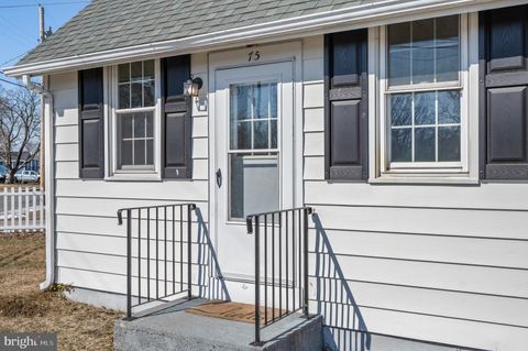 Homes For Sale - 75 S Washington Drive<br/> PENNSVILLE, NJ 08070