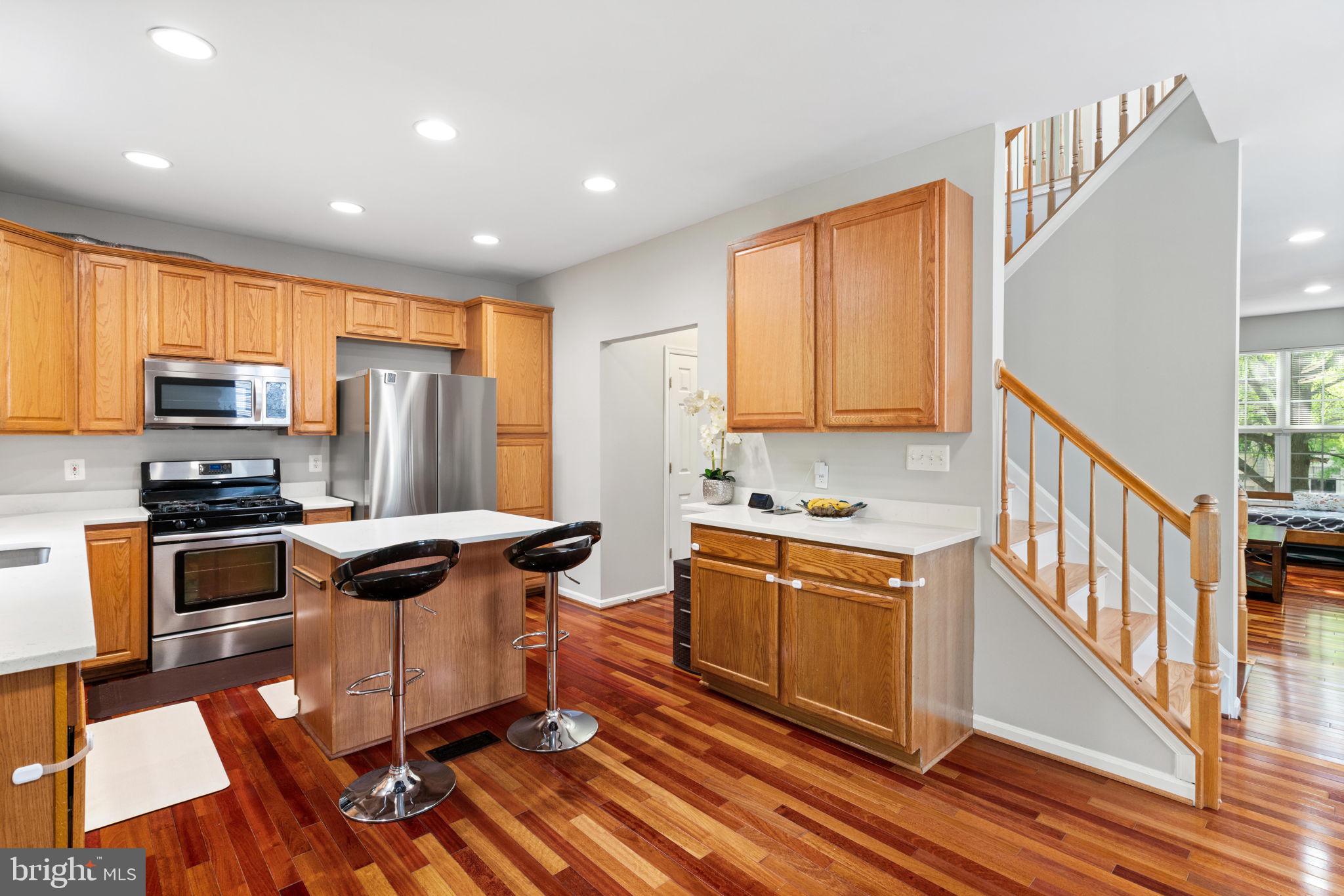 BROADLANDS - Residential