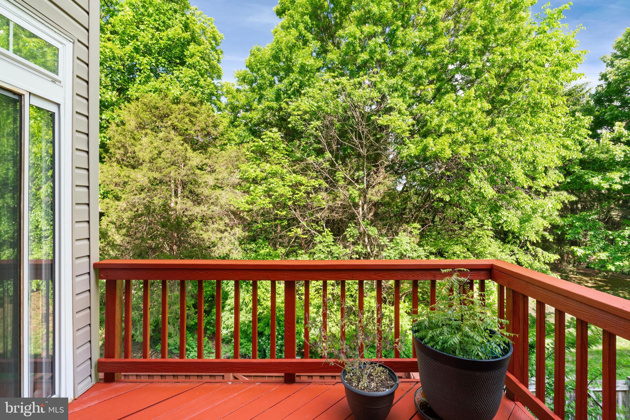 BROADLANDS - Residential