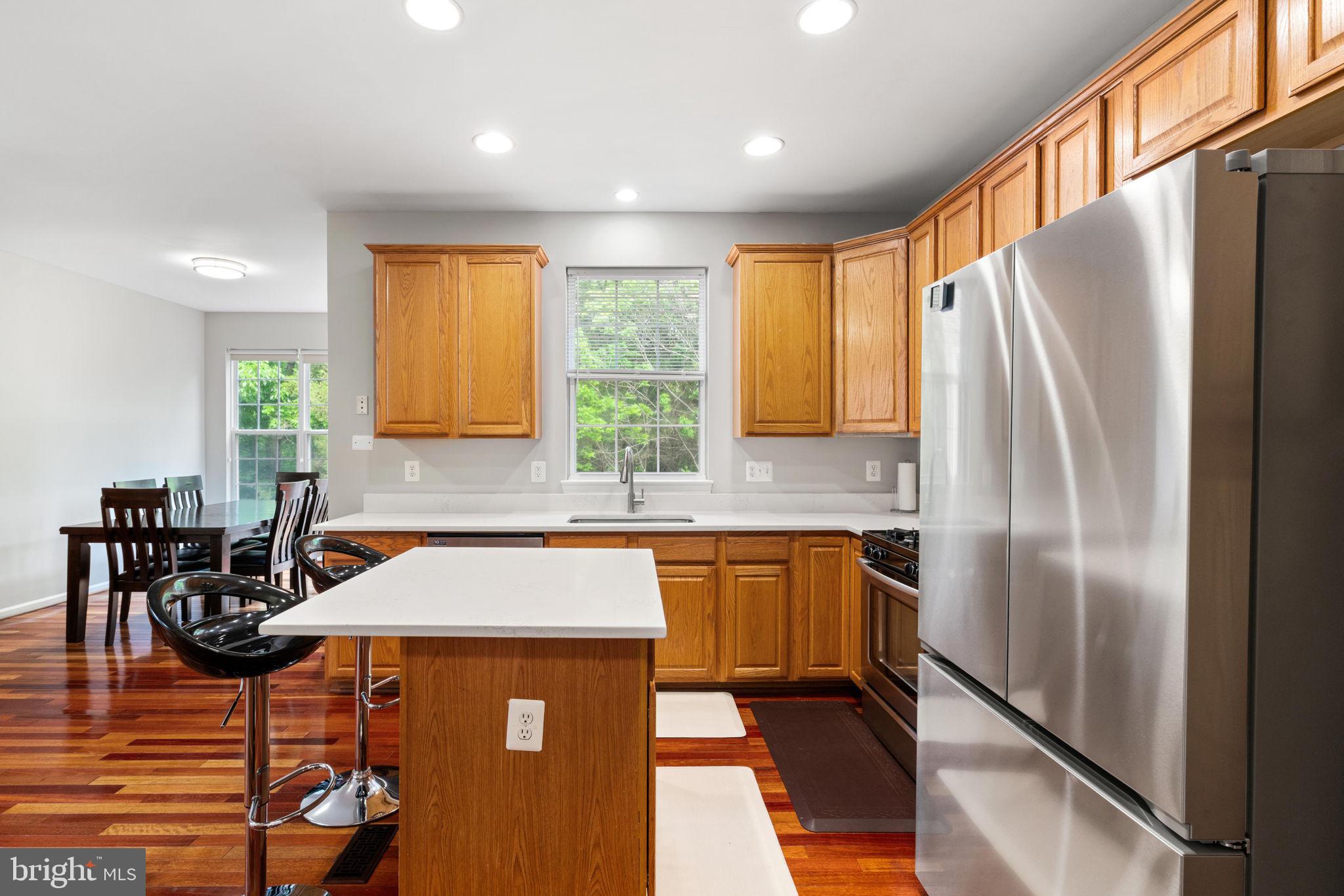 BROADLANDS - Residential