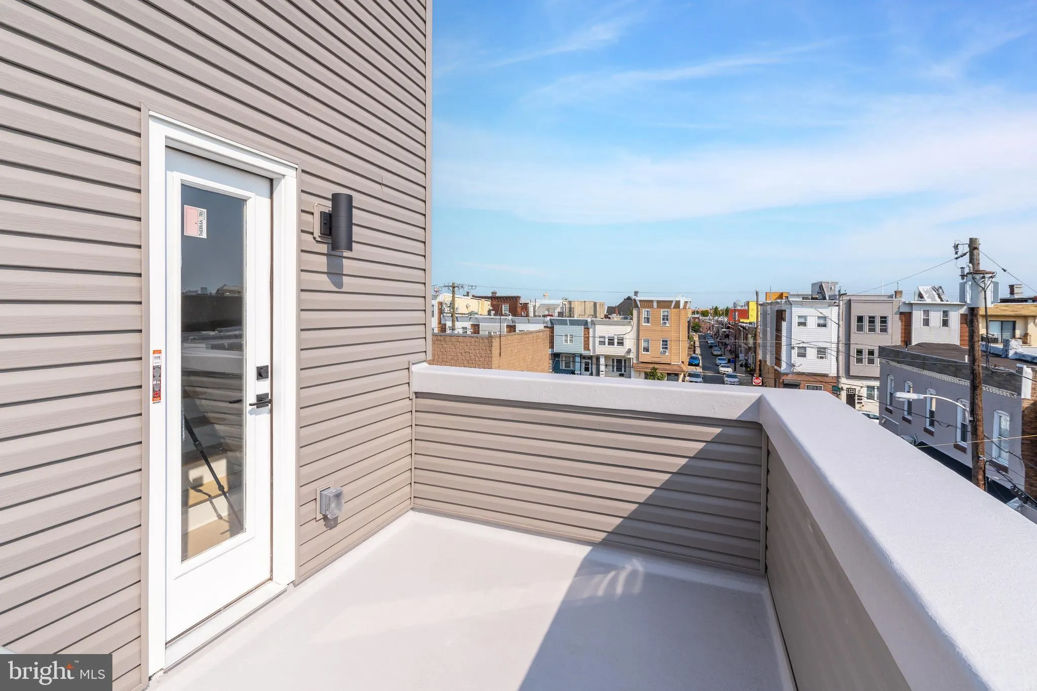 Philadelphia, Pennsylvania 19148, United States, 4 Bedrooms Bedrooms, ,3 BathroomsBathrooms,Residential,Pending,128802