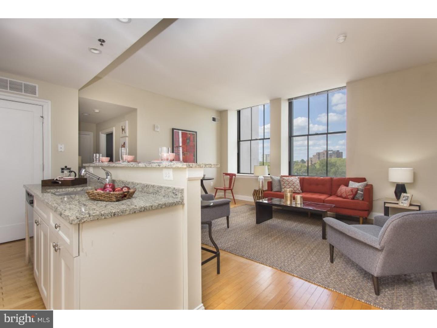 ART MUSEUM AREA - Residential Lease
