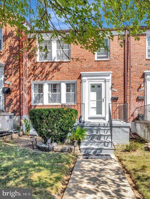 5904 EDMONDSON CATONSVILLE MD 21228