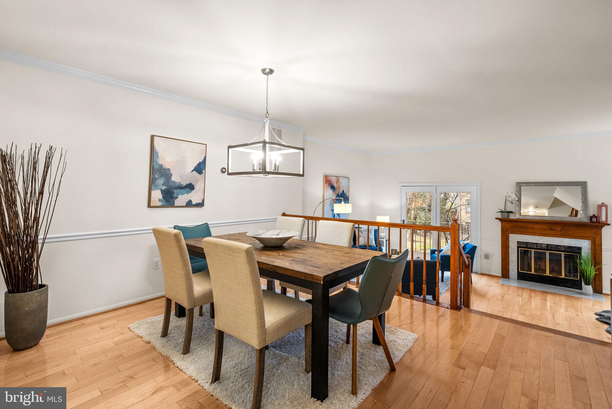 WOODSIDE PARK - Residential