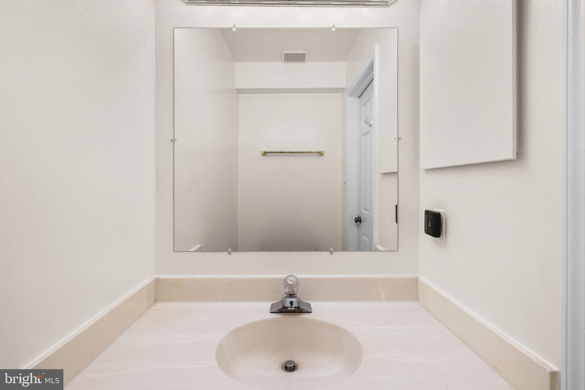 WOODSIDE PARK - Residential