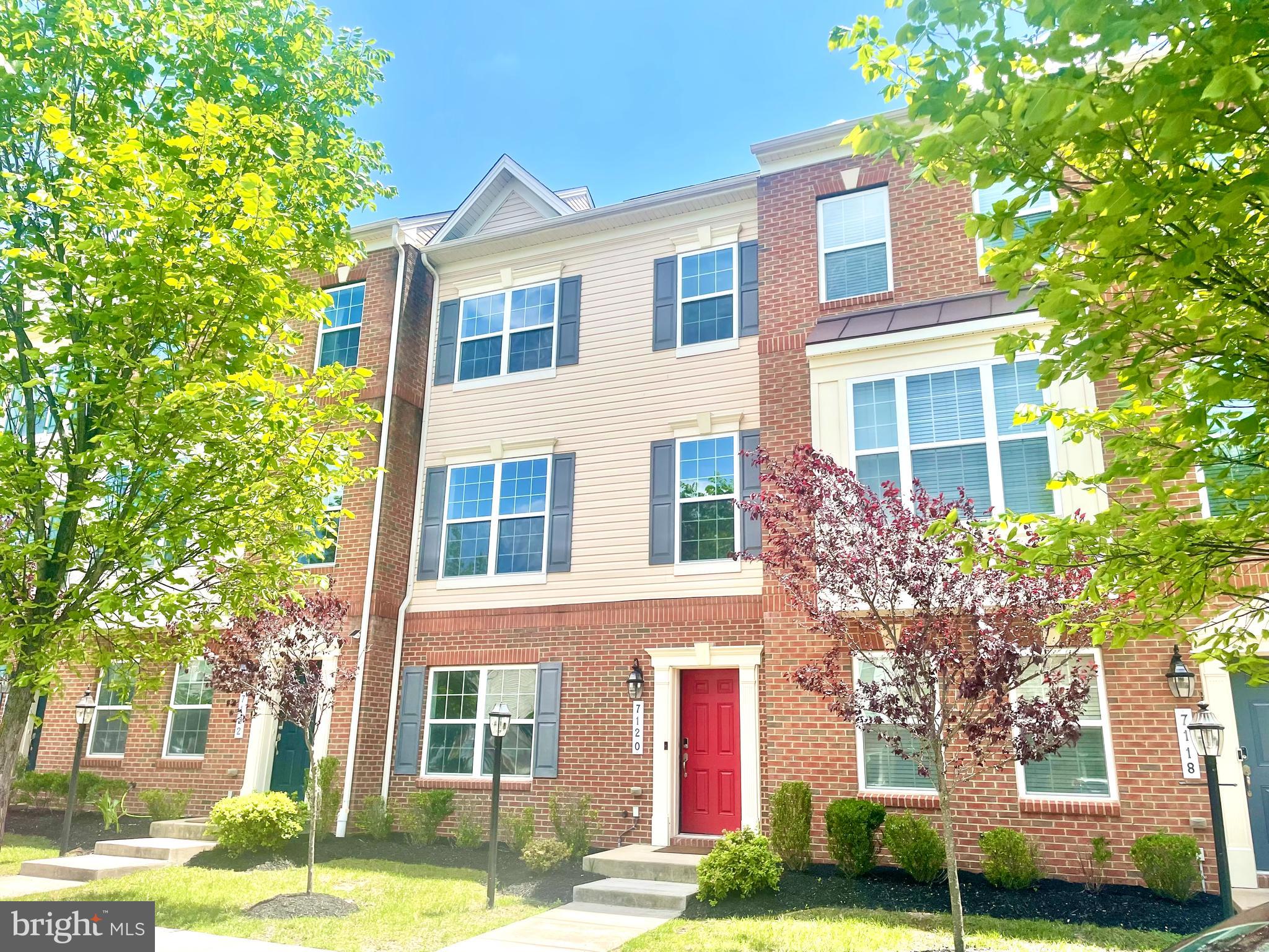 Spacious 3-Level Townhome with Chef’s Kitchen and 2-Car Garage!
PRICE REDUCTION!!! Welcome to this beautifully maintained 4-bedroom, 3.5-bath interior townhome offering comfort, style, and convenience across three fully finished levels. Step into the heart of the home—a chef’s kitchen complete with gleaming granite countertops, stainless steel appliances, ample cabinet space, and pantry—perfect for entertaining or everyday living.
Enjoy the warmth of hardwood floors that flow throughout the main level, creating an inviting and elegant atmosphere. The home also features a deck off the main level kitchen and a spacious 2-car garage, providing both storage and ease of access
Upstairs, the generous bedrooms include a luxurious primary suite with a private bath, while the lower level offers additional living space—ideal for a guest room, home office, or rec area.
Nestled in a sought-after community with tree-lined streets, you’ll also have access to fantastic amenities including a community pool, fitness center, walking trails, and a shuttle to the Dorsey Marc Station for commuters . Just minutes to to all the shops and restaurants of Arundel Mills and BWI Airport. This home truly has it all—space, style, and location.
Don’t miss your chance to make it yours!