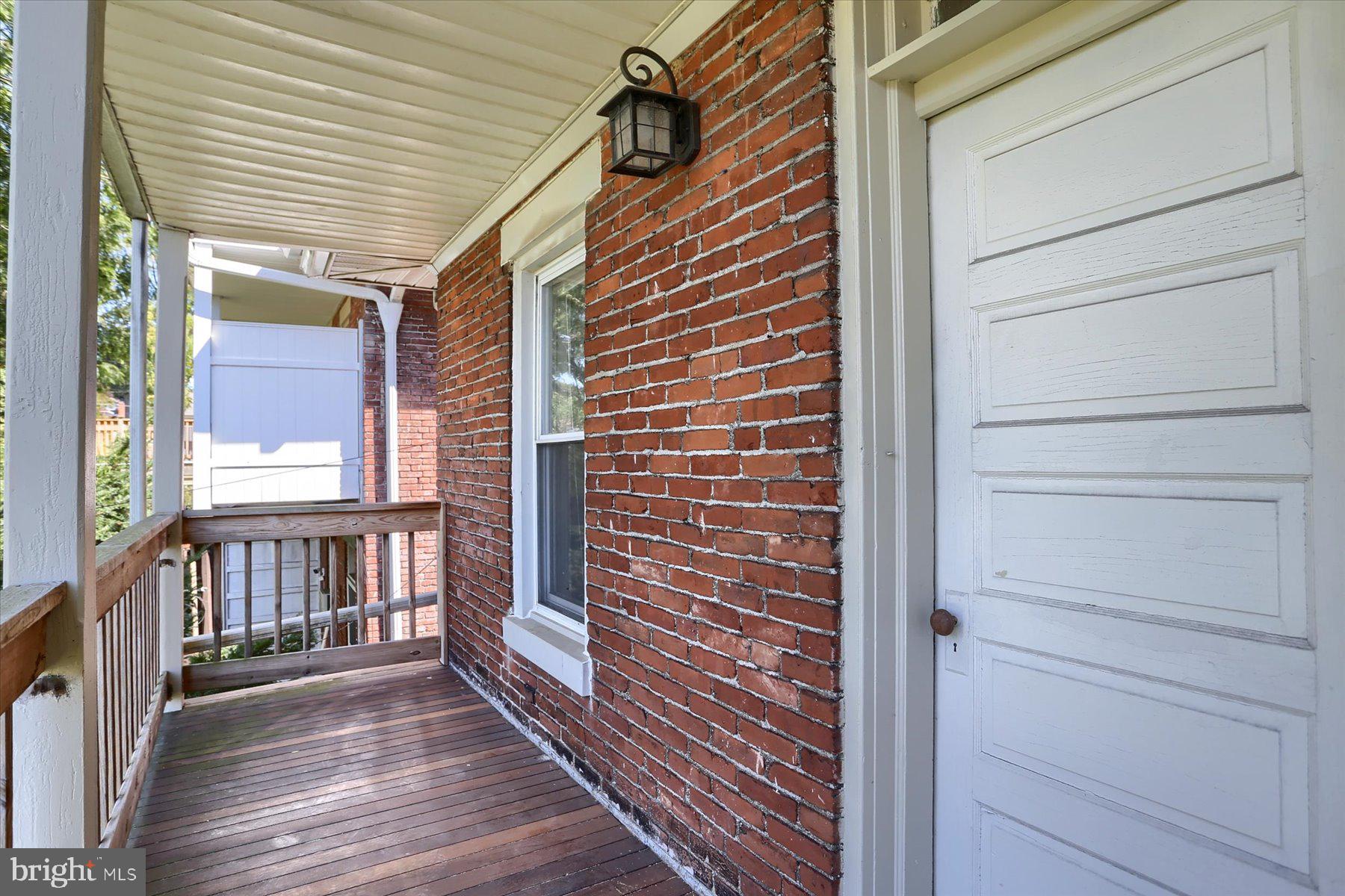 RIVERSIDE - Residential