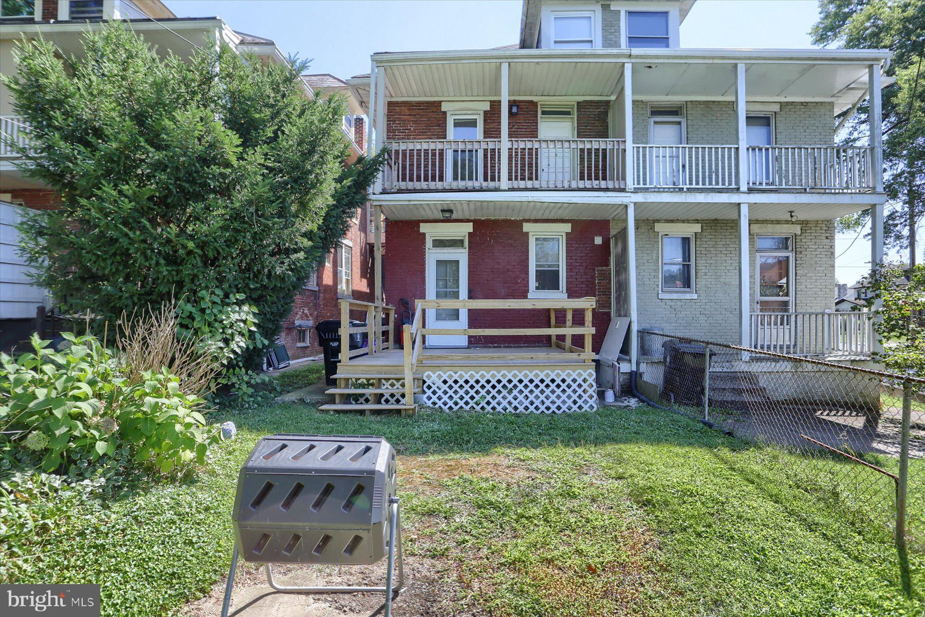 RIVERSIDE - Residential