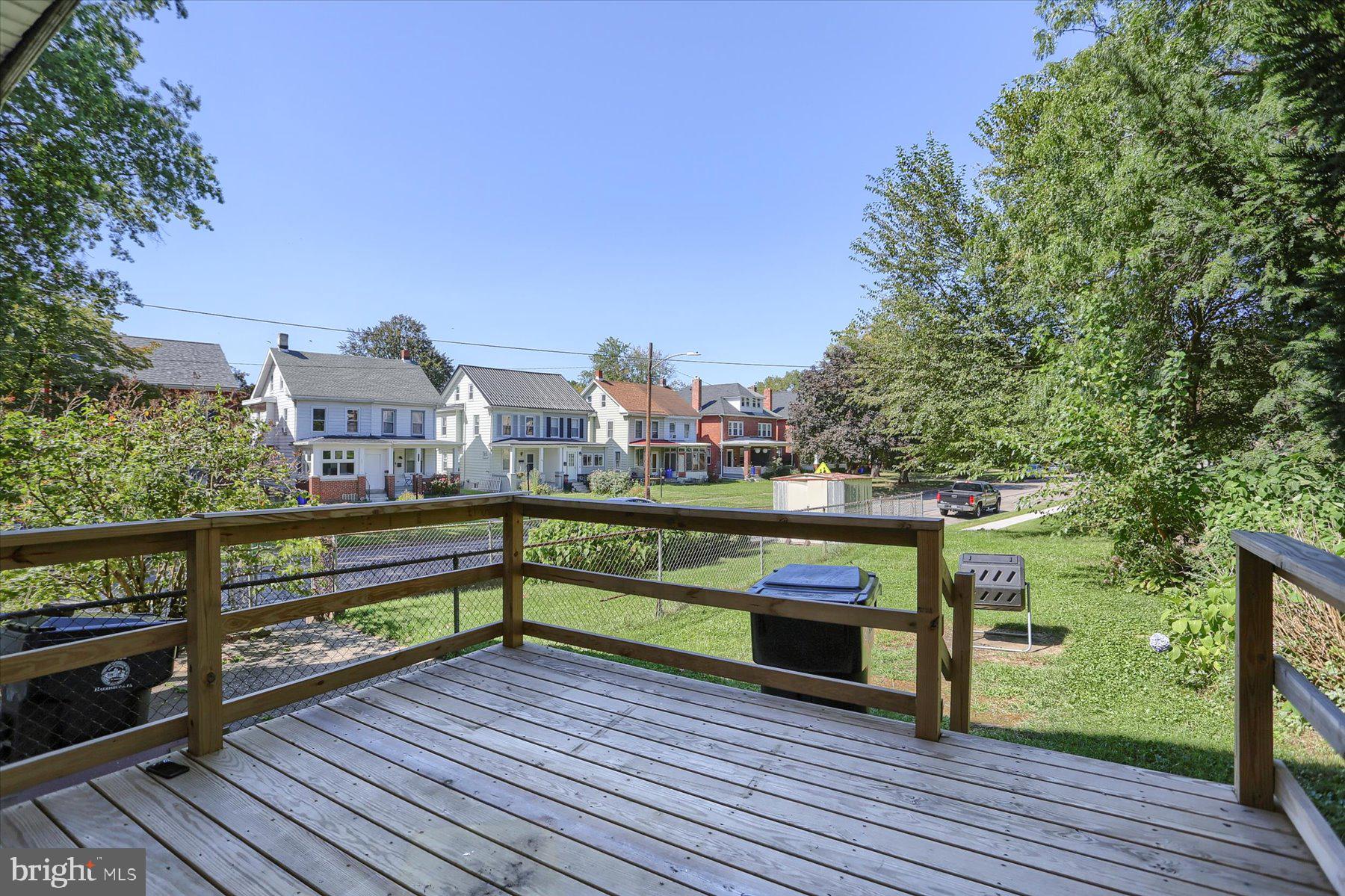 RIVERSIDE - Residential