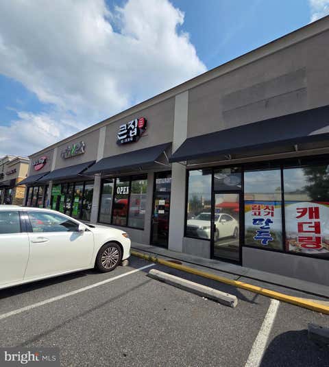 Photo of 7315 Little River Turnpike, FAIRFAX, VA 22033 (MLS # VAFX2330670)