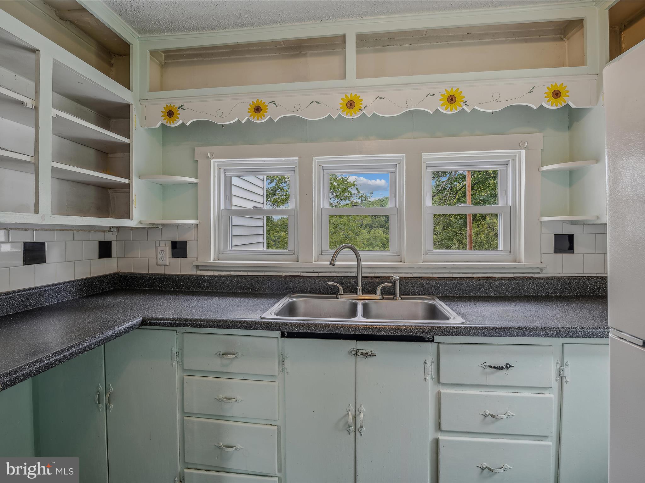 PENTONEY YOST - Residential