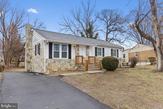 YORKSHIRE KNOLLS - Residential