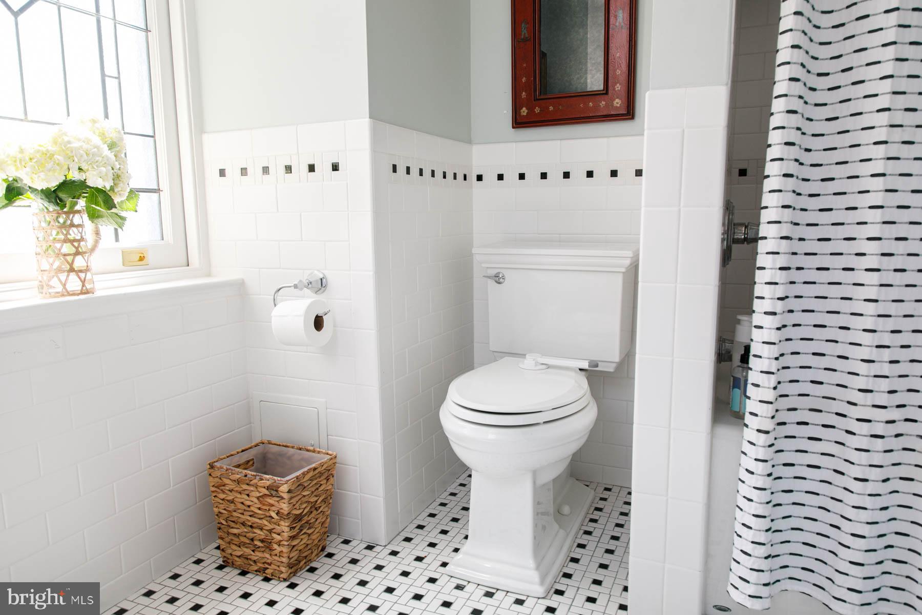 RITTENHOUSE SQUARE - Residential Lease