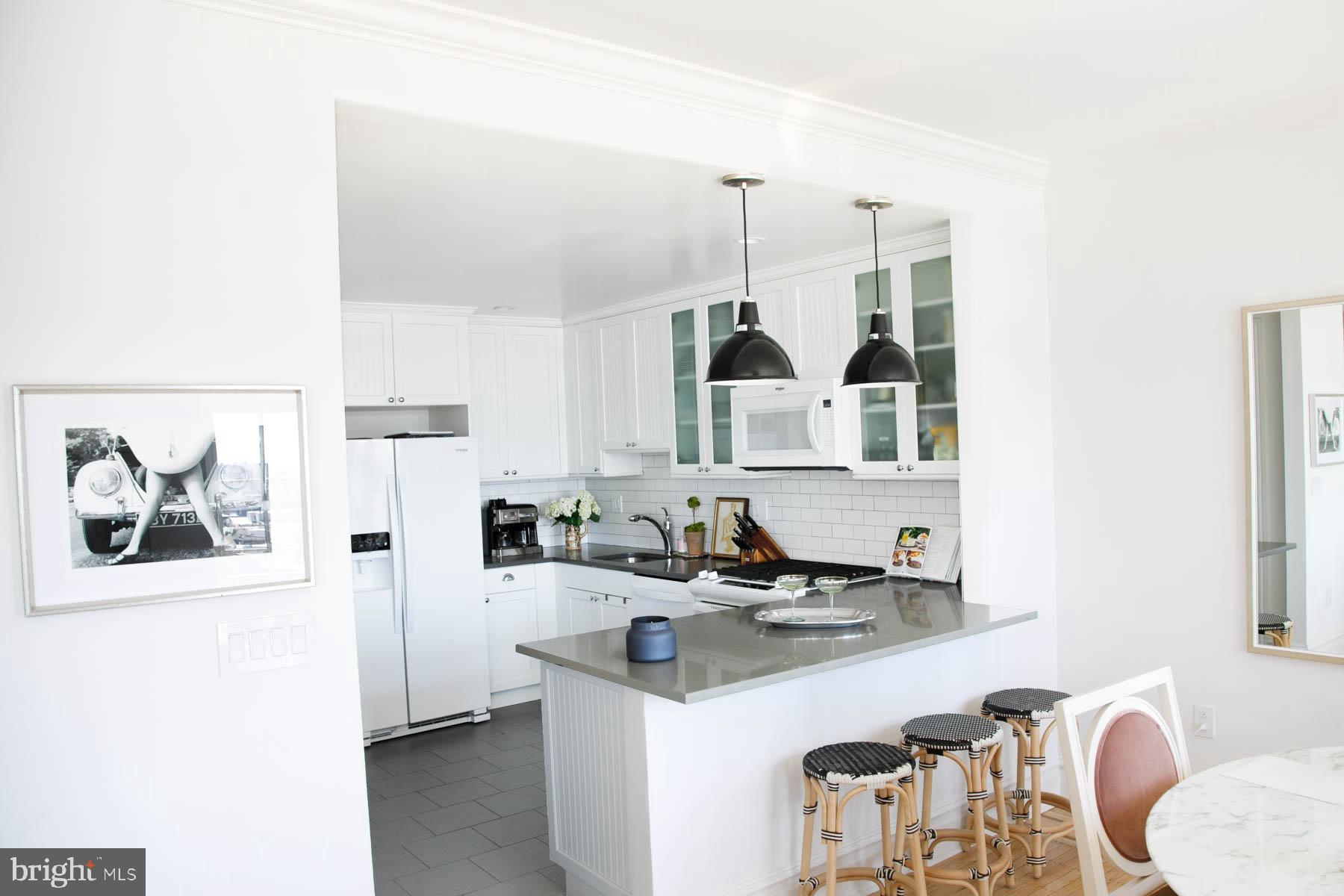 RITTENHOUSE SQUARE - Residential Lease