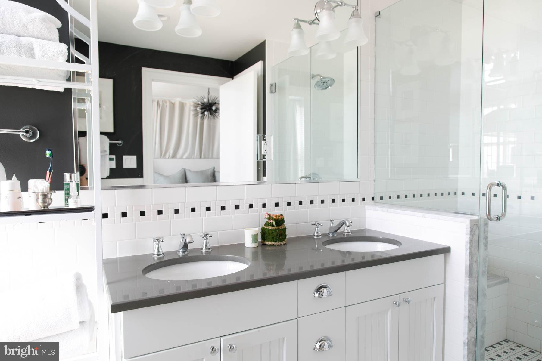 RITTENHOUSE SQUARE - Residential Lease