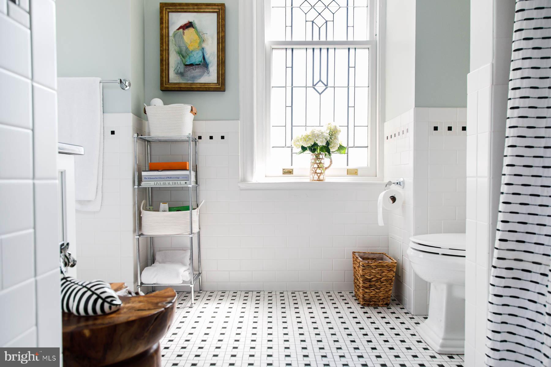 RITTENHOUSE SQUARE - Residential Lease